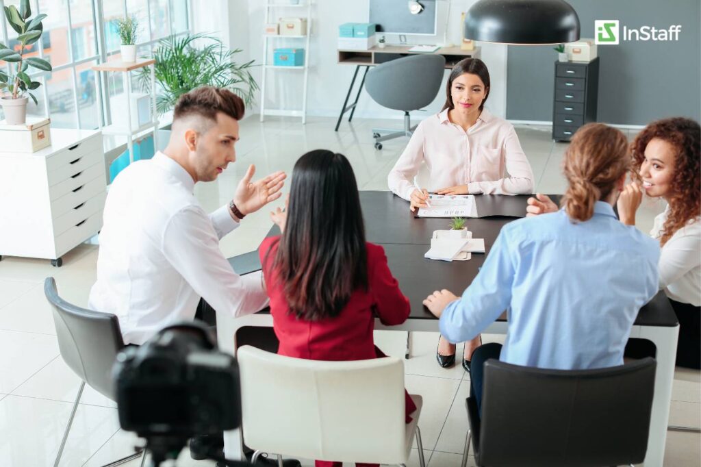 5 Signs Your Business Has Outgrown Manual Payroll and Time Tracking 